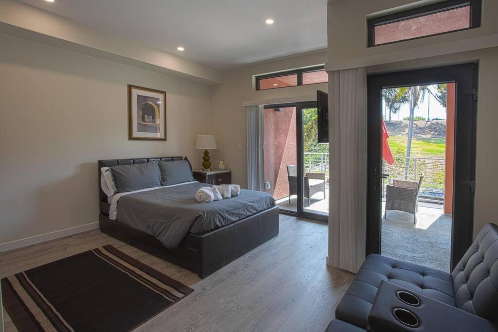 Cute Studio With Large Balcony And Great Park View ซานดิเอโก ภายนอก รูปภาพ
